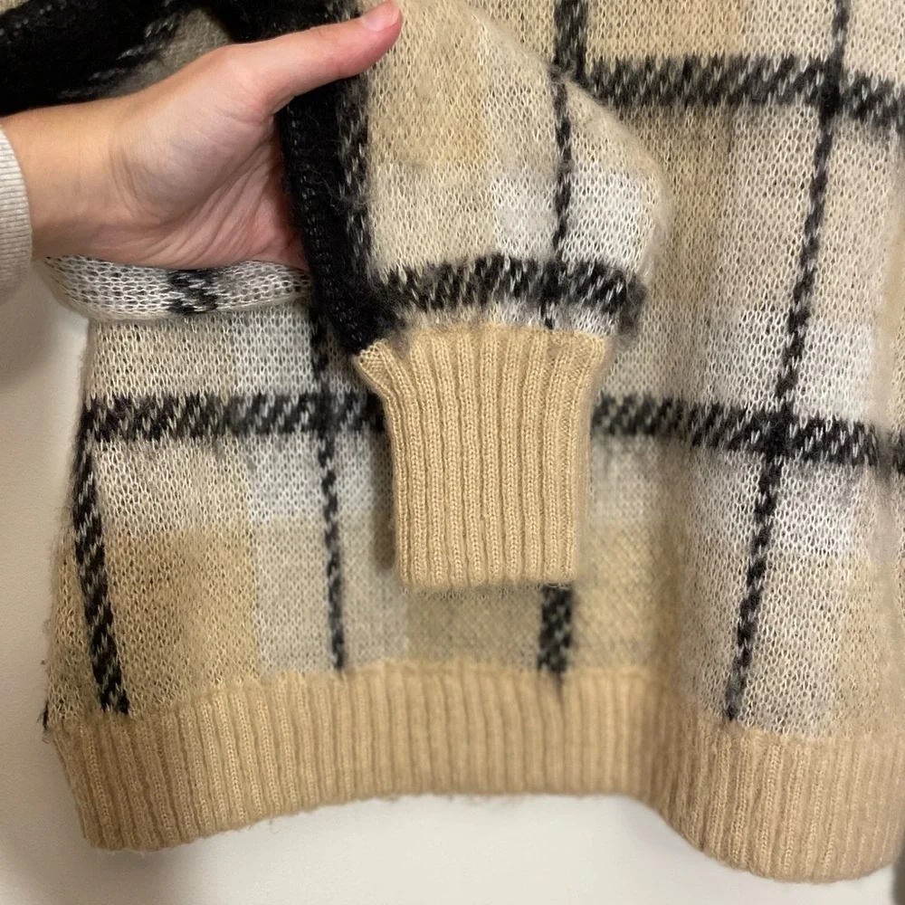 Lola’s Room plaid fuzzy sweater - Picture 6 of 6